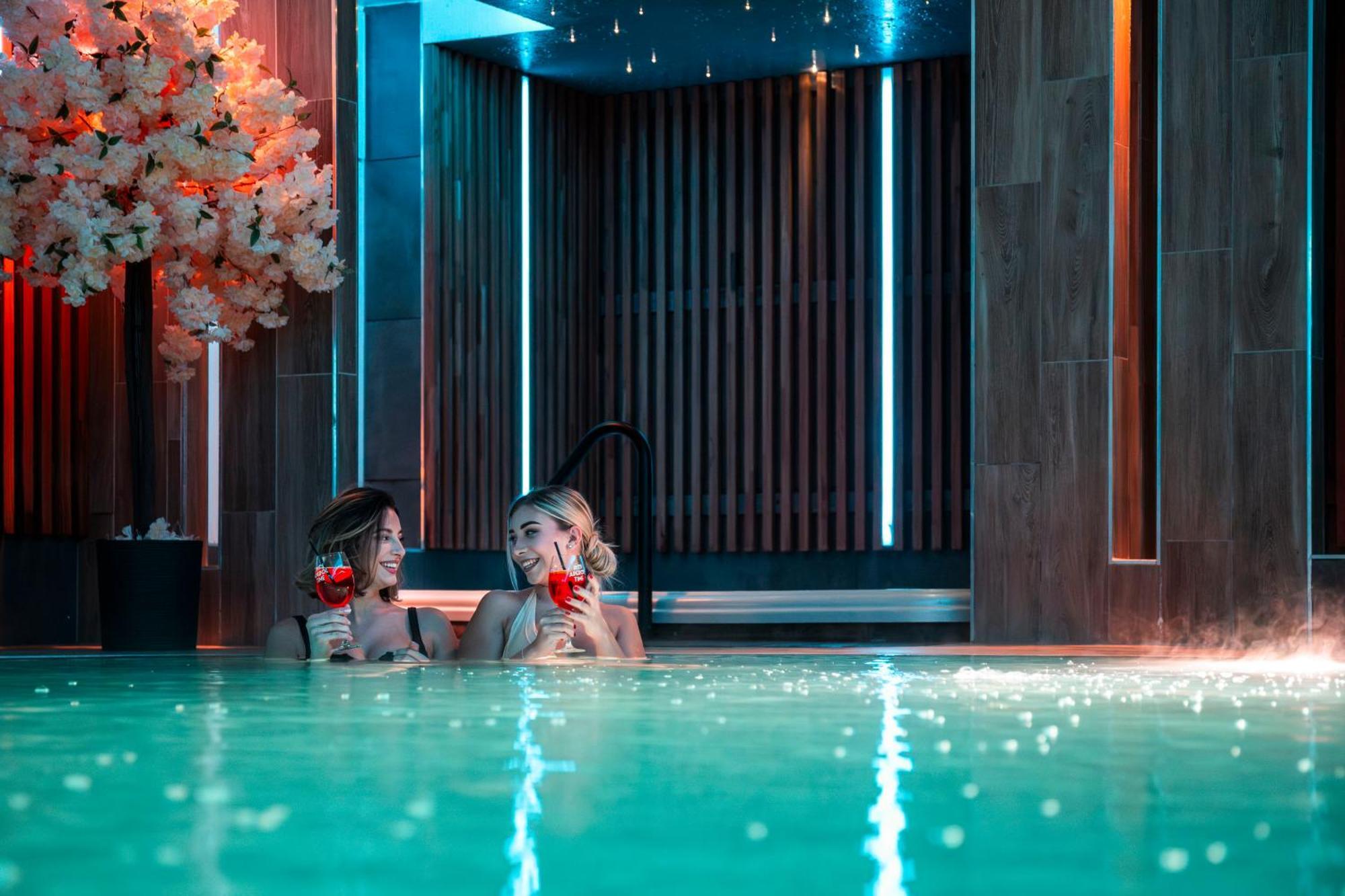 Sziget Hotel Nyíregyháza Dış mekan fotoğraf